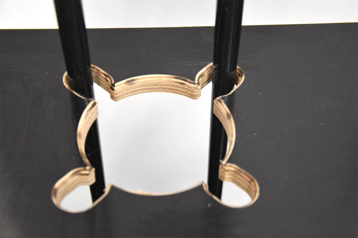 Porte-skis et bâton combiné en bois