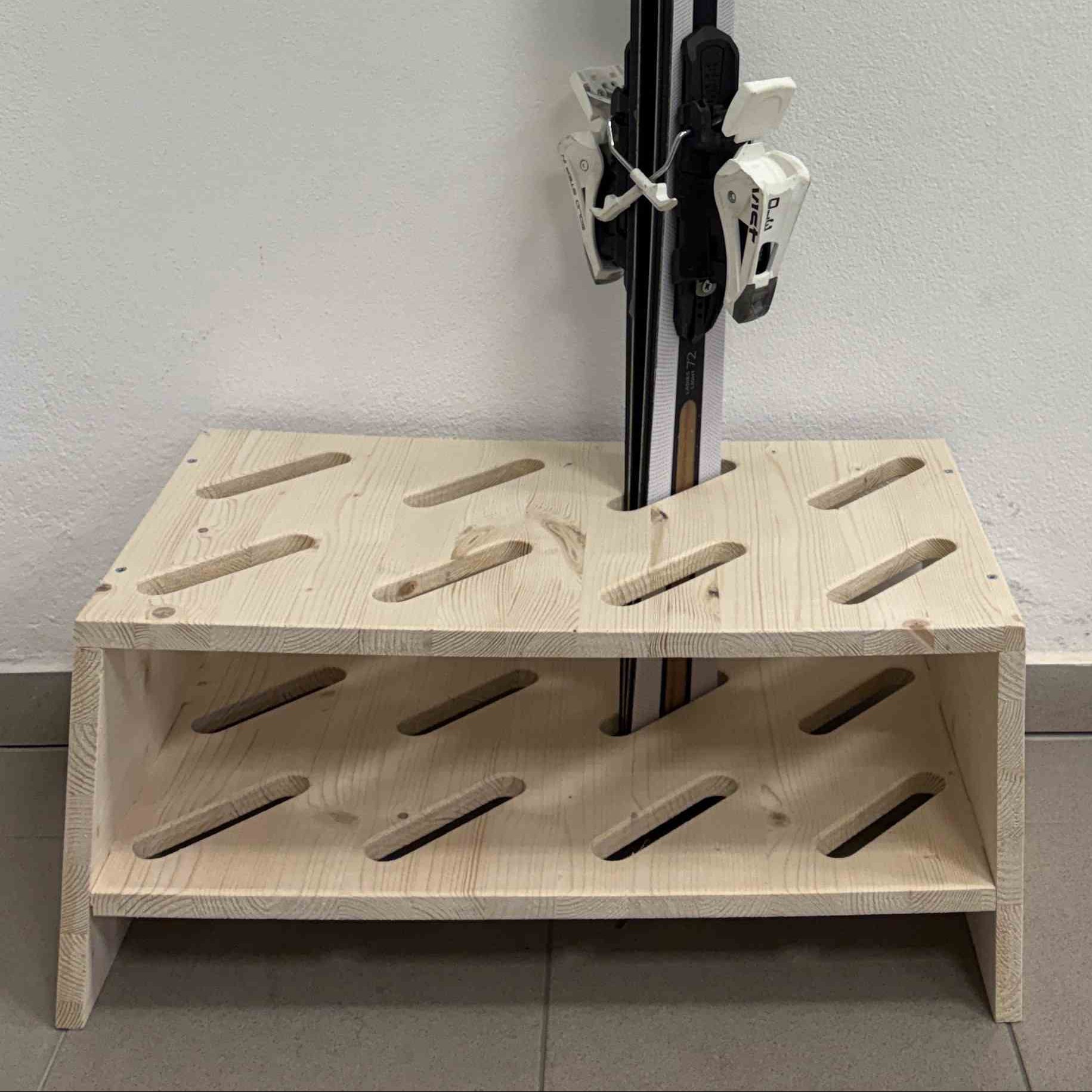 Porte-skis en bois - 8 paires - Naturel