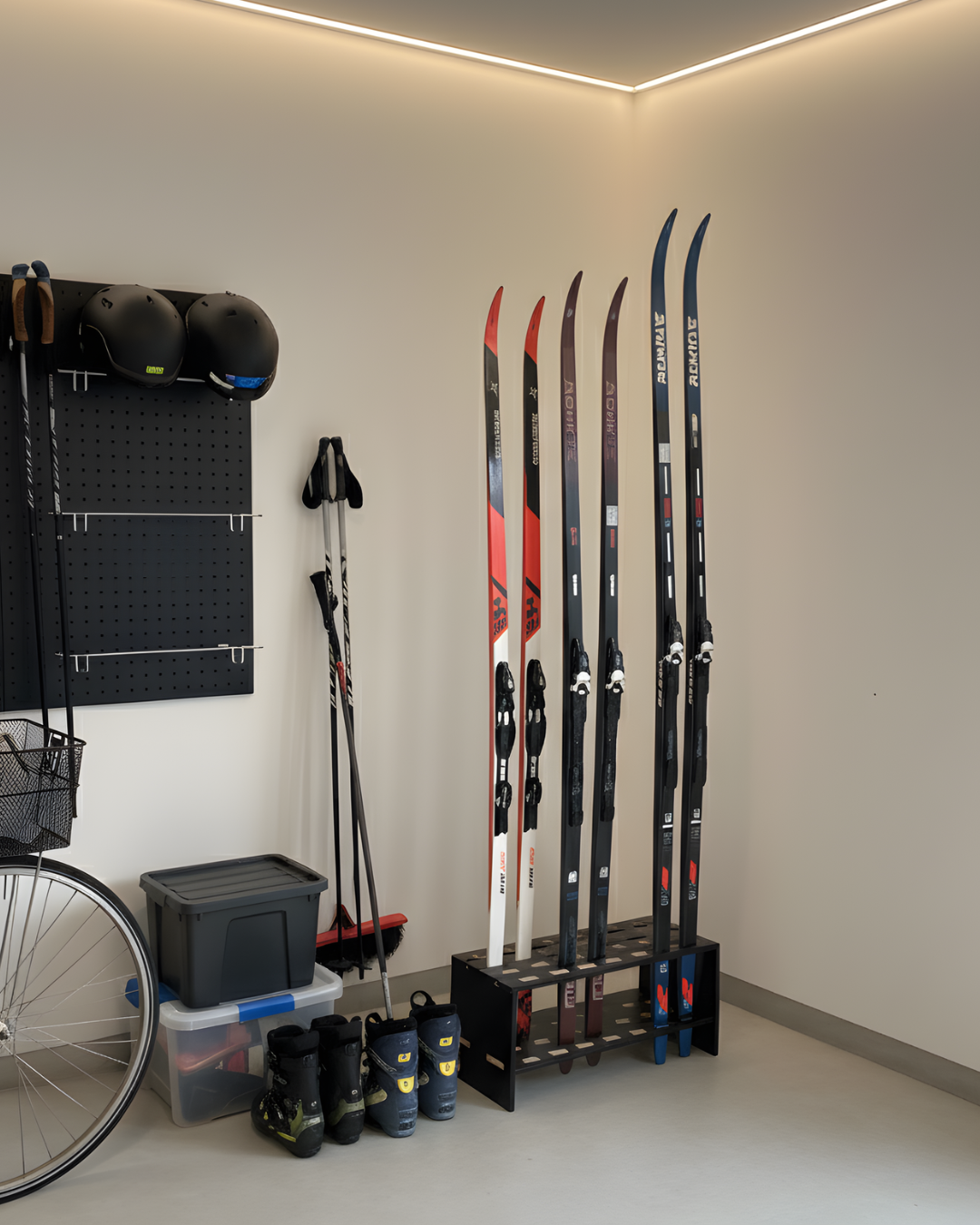 Porte-skis en bois pour 14 paires de skis de fond